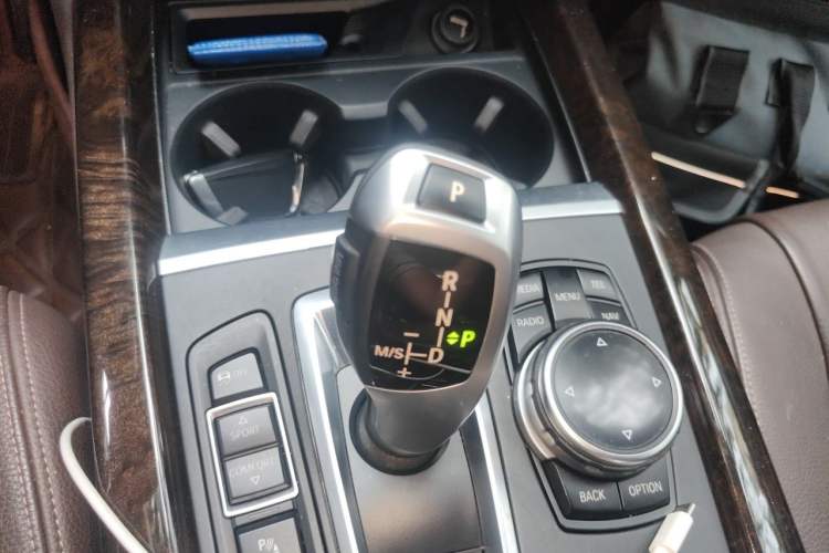 Used BMW X5  Gear Lever