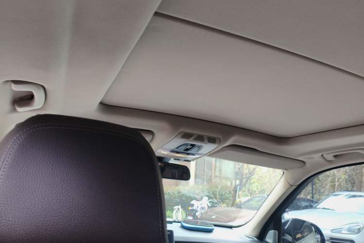 Used BMW X5 2014 xDrive35i Leading Model Headliner