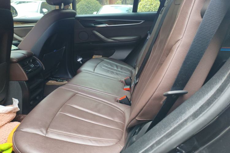 Used BMW X5 2014 xDrive35i Leading Model Left Rear Seat