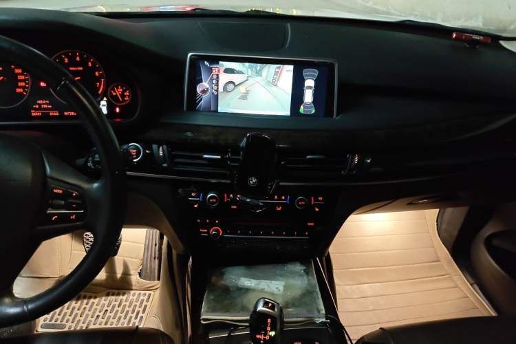 Used BMW X5 2014 xDrive35i Elegant Edition Audio And AC Panel