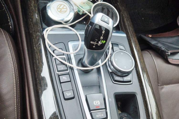 Used BMW X5 2014 xDrive35i Luxury Edition Gear Lever