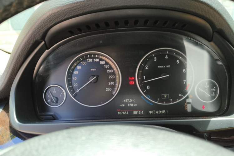 Used BMW X5 2014 xDrive35i Elegant Edition Instrument Cluster