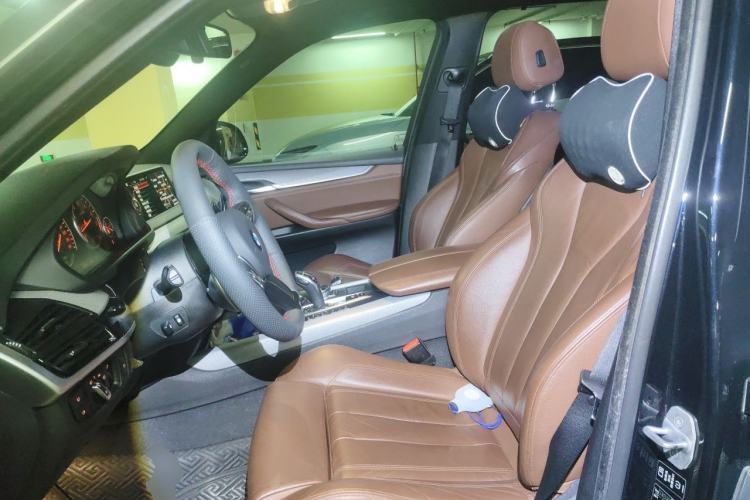 Used BMW X5 2014 xDrive35i Luxury Edition Left Front Seat