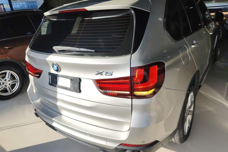 Used BMW X5 2014 xDrive35i Elegant Edition Rear