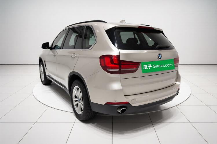 Used BMW X5 2014 xDrive35i Elegant Edition Rear Left 45 Deg