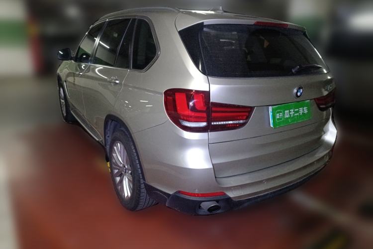 Used BMW X5 2014 xDrive35i Luxury Edition Rear Left 45 Deg