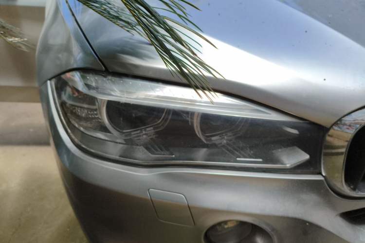 Used BMW X5 2014 xDrive35i Elegant Edition Right Front Headlight
