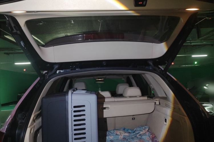 Used BMW X5 2014 xDrive35i Elegant Edition Trunk