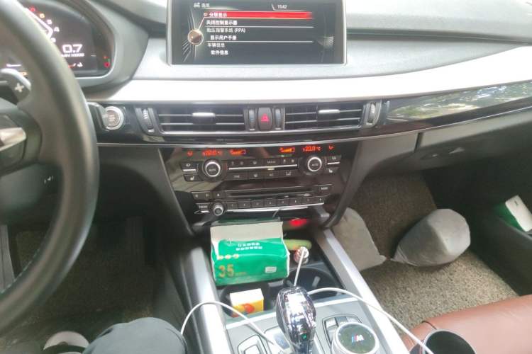 Used BMW X5 2014 xDrive35i Elegant Edition Audio And AC Panel