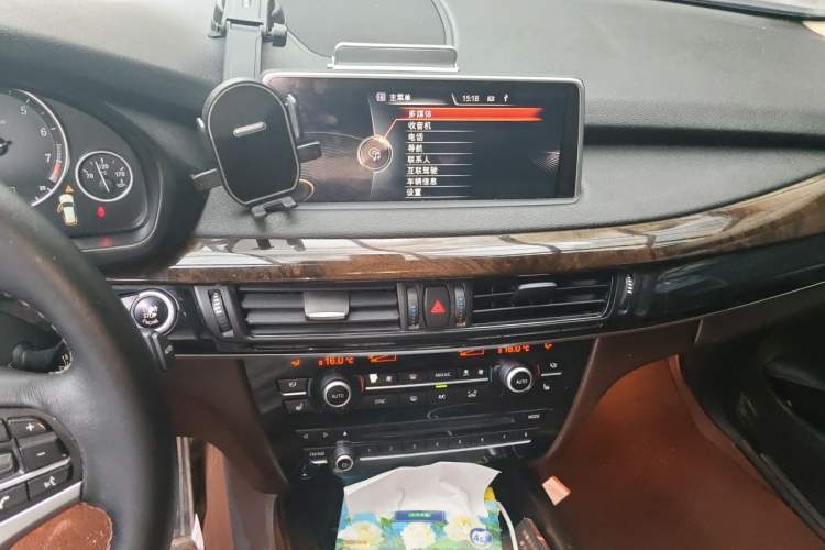 Used BMW X5 2014 xDrive35i Elegant Edition Audio And AC Panel