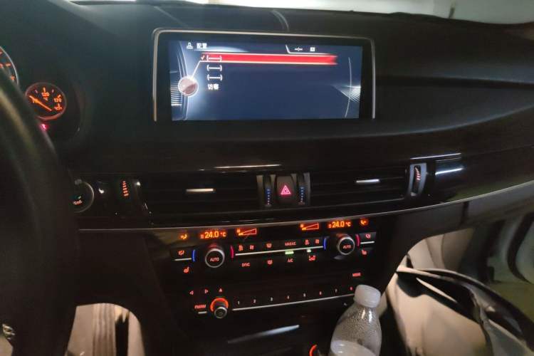 Used BMW X5 2014 xDrive35i Elegant Edition Audio And AC Panel
