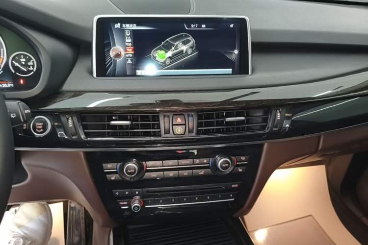 Used BMW X5 2014 xDrive35i Leading Model Audio And AC Panel
