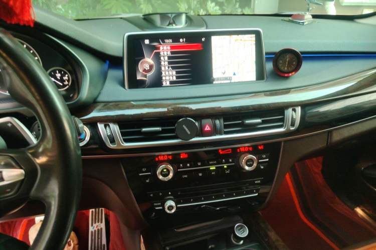 Used BMW X5 2014 xDrive35i Elegant Edition Audio And AC Panel