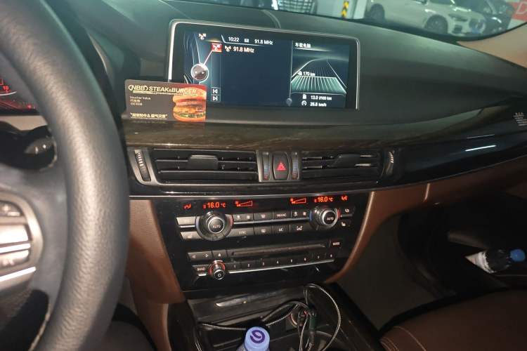 Used BMW X5 2014 xDrive35i Leading Model Audio And AC Panel