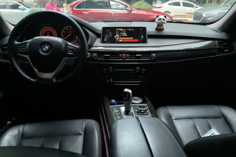 Used BMW X5 2014 xDrive35i Luxury Edition Center Console