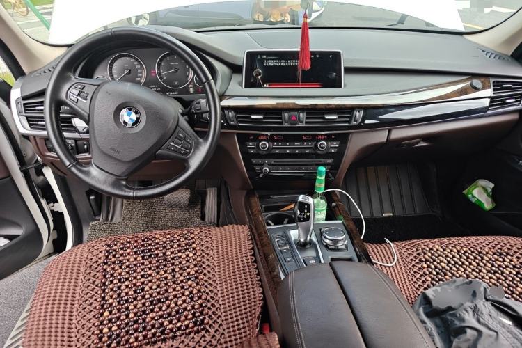 Used BMW X5 2014 xDrive35i Elegant Edition Center Console