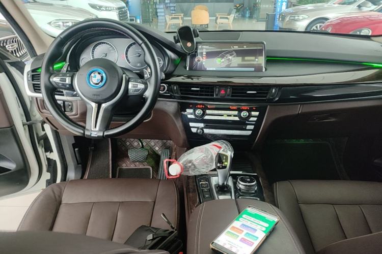 Used BMW X5 2014 xDrive35i Elegant Edition Center Console