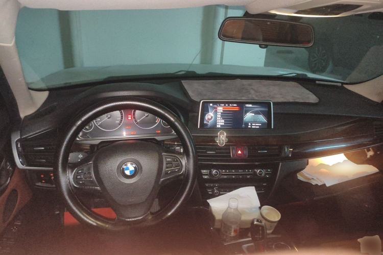 Used BMW X5 2014 xDrive35i Elegant Edition Center Console