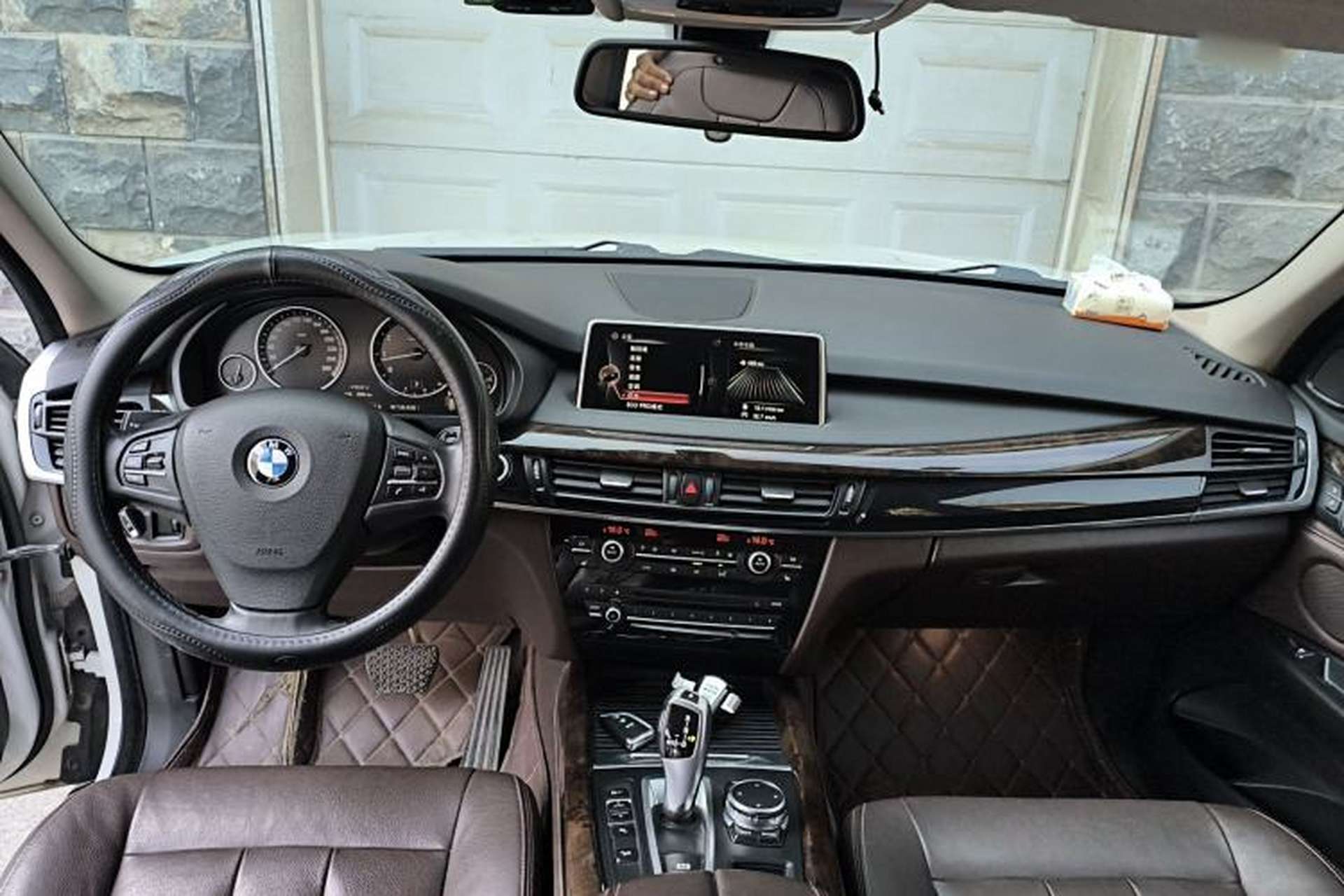 Used BMW X5 2014 xDrive35i Elegant Edition Center Console
