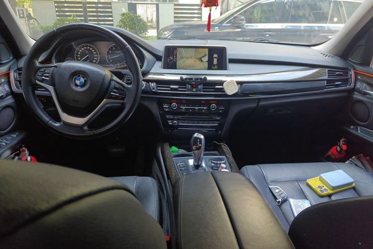 Used BMW X5 2014 xDrive35i Luxury Edition Center Console