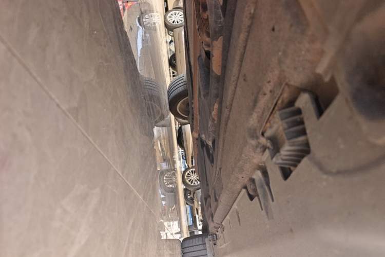 Used BMW X5  Chassis Front Left