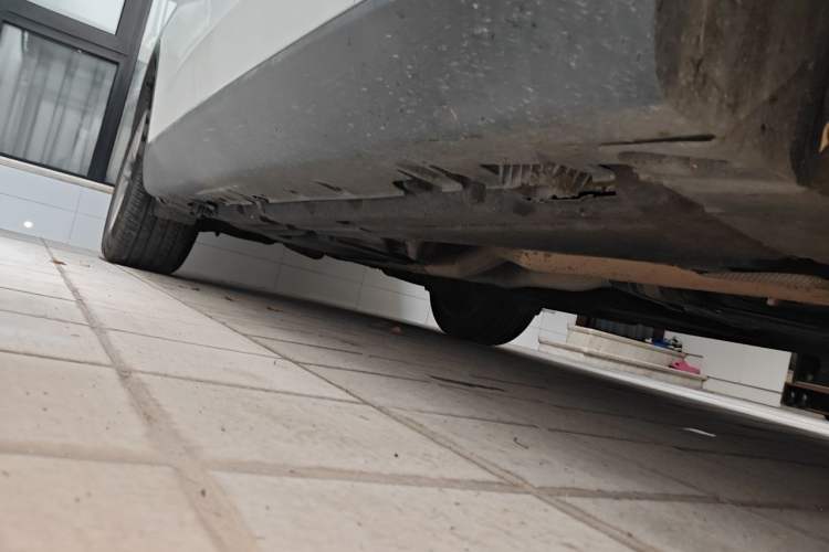 Used BMW X5 2014 xDrive35i Elegant Edition Chassis Front Right
