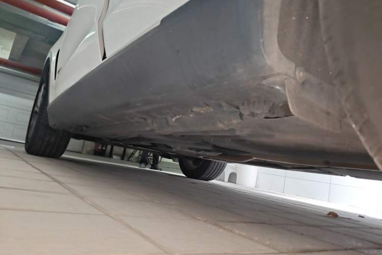 Used BMW X5 2014 xDrive35i Elegant Edition Chassis Rear Left