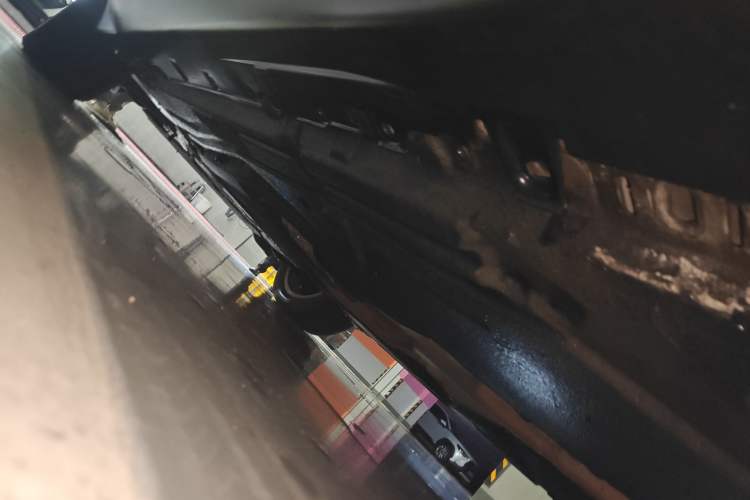 Used BMW X5 2014 xDrive35i Elegant Edition Chassis Rear Left