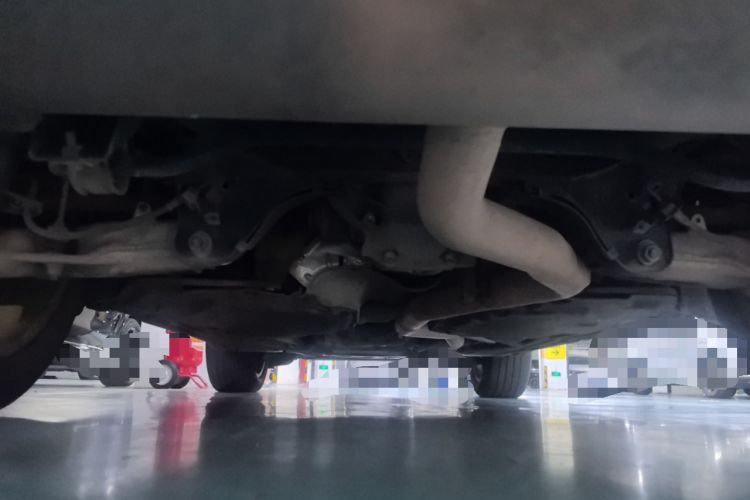 Used BMW X5 2014 xDrive35i Gasoline 5-seater U.S. specification Chassis Rear