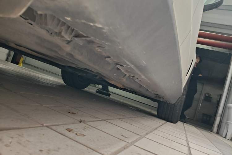 Used BMW X5 2014 xDrive35i Elegant Edition Chassis Rear Right