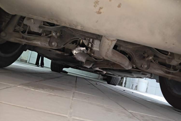 Used BMW X5 2014 xDrive35i Elegant Edition Chassis Rear