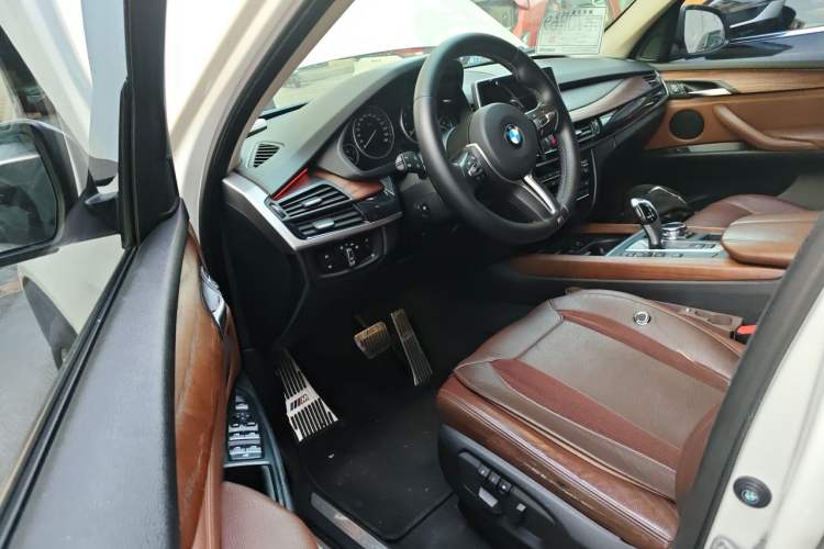 Used BMW X5  Driver Seat