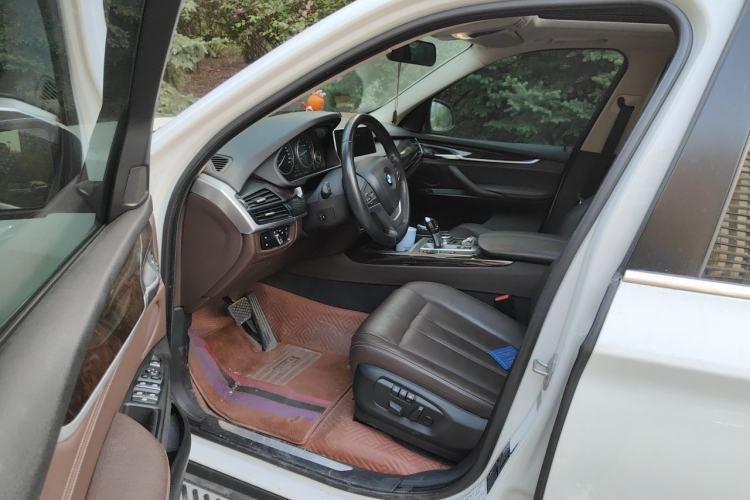 Used BMW X5 2014 xDrive35i Elegant Edition Driver Seat