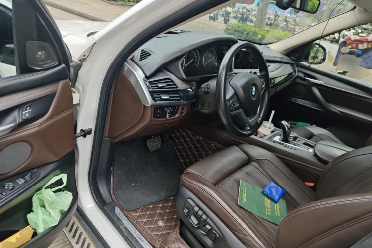 Used BMW X5 2014 xDrive35i Luxury Edition Driver Seat