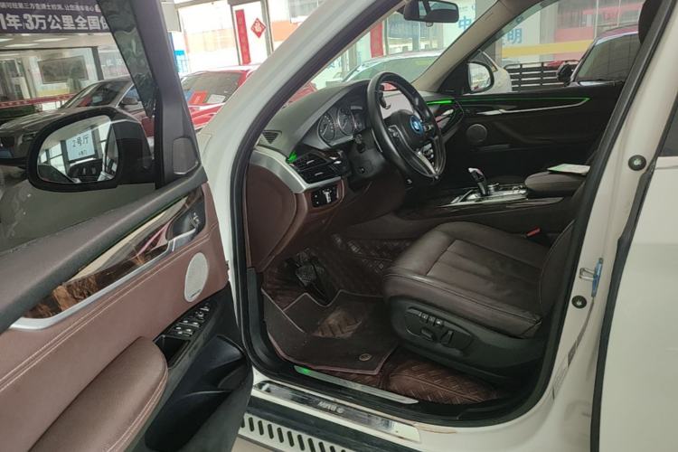 Used BMW X5 2014 xDrive35i Elegant Edition Driver Seat