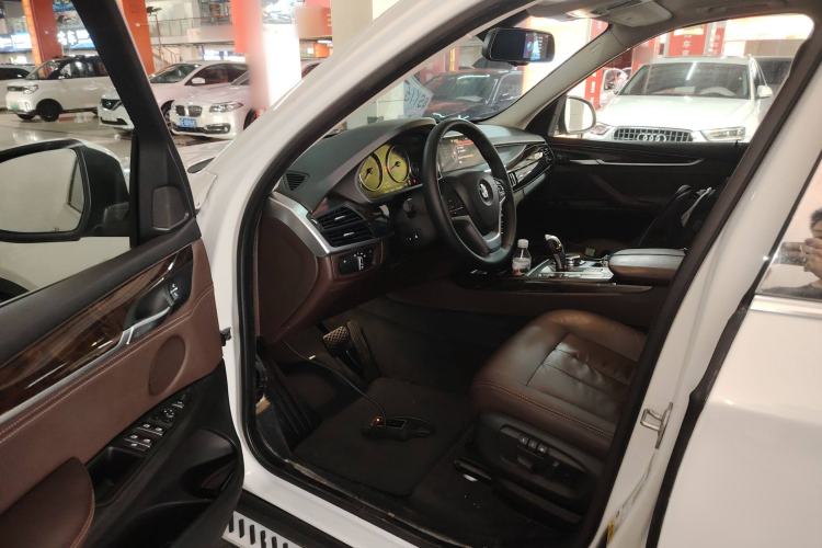 Used BMW X5 2014 xDrive35i U.S. specification Driver Seat