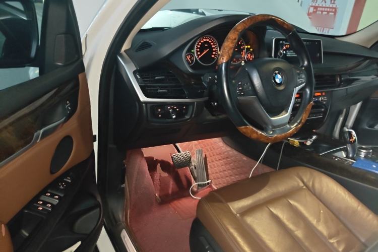 Used BMW X5 2014 xDrive35i Leading Model Driver Seat