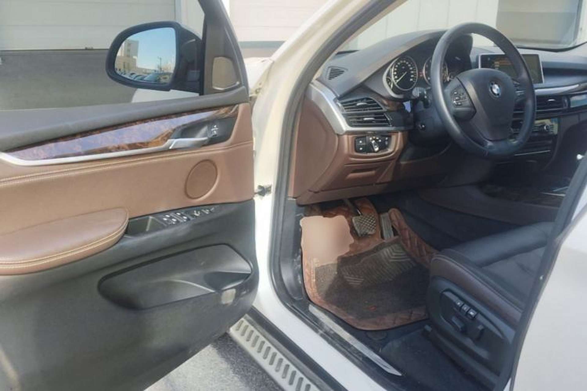 Used BMW X5 2014 xDrive35i Elegant Edition Driver Seat