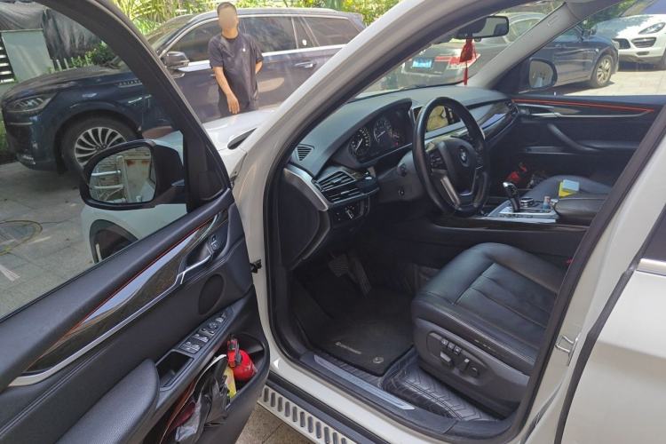 Used BMW X5 2014 xDrive35i Luxury Edition Driver Seat