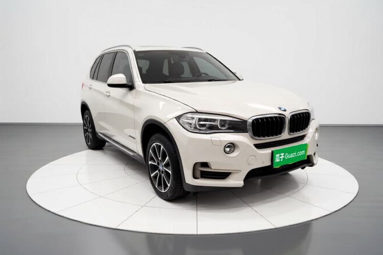 Used BMW X5 2014 xDrive35i Leading Model Exterior 1