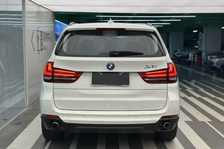 Used BMW X5 2014 xDrive35i Elegant Edition Exterior 1
