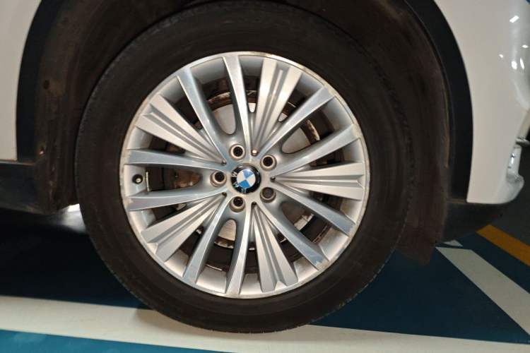 Used BMW X5 2014 xDrive35i Luxury Edition Exterior 1