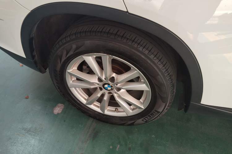 Used BMW X5 2014 xDrive35i Gasoline 5-seater U.S. specification Exterior 2