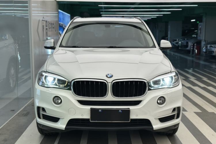 Used BMW X5 2014 xDrive35i Elegant Edition Exterior 2