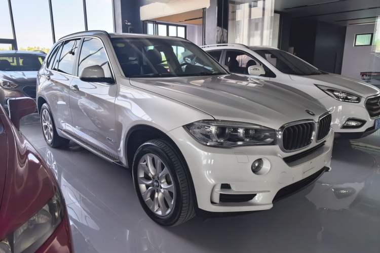 Used BMW X5 2014 xDrive35i Elegant Edition Exterior 4