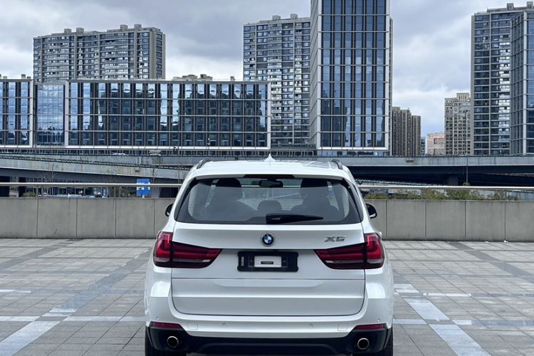 Used BMW X5 2014 xDrive35i Elegant Edition Exterior 5