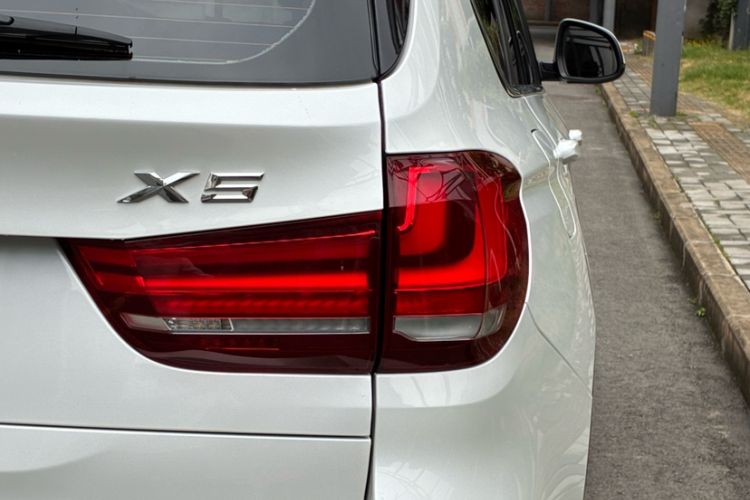 Used BMW X5 2014 xDrive35i Elegant Edition Exterior 6