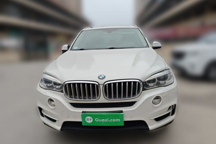 Used BMW X5 2014 xDrive35i Luxury Edition Front