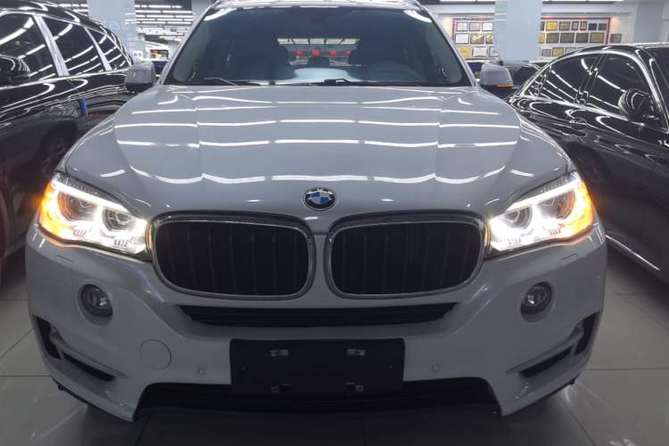 Used BMW X5 2014 xDrive35i Elegant Edition Front