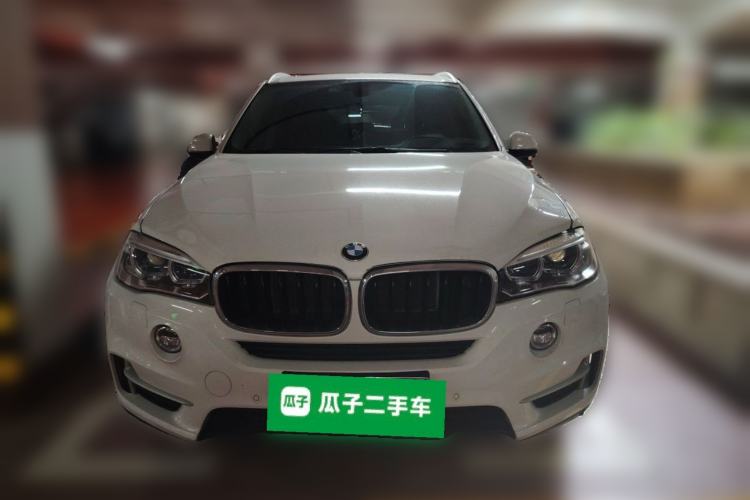 Used BMW X5 2014 xDrive35i Luxury Edition Front